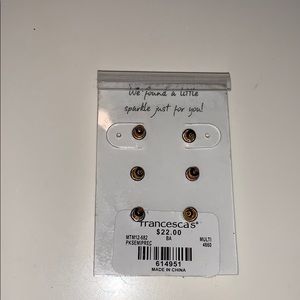 Francesca's Collections Jewelry - Francesca’s stud earrings Francesca's Collections Jewelry - Francesca’s stud earrings